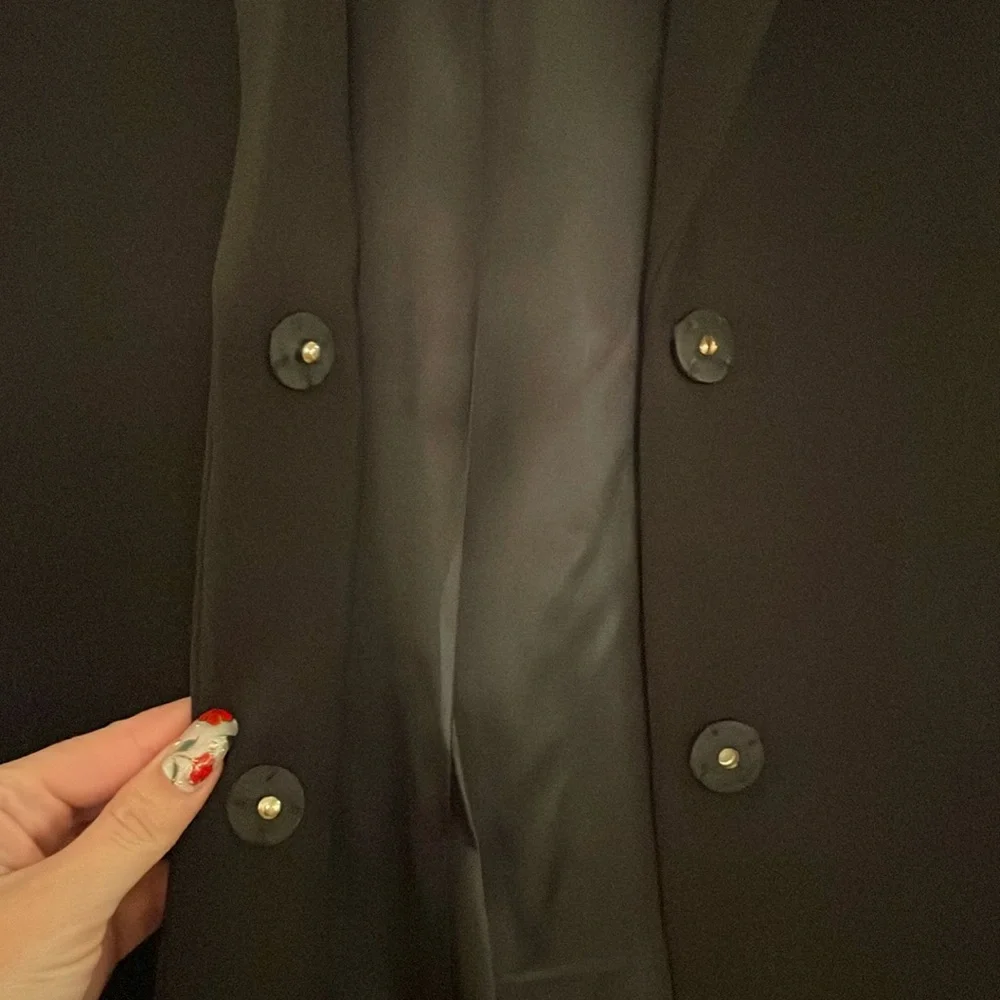 H&M classic belted